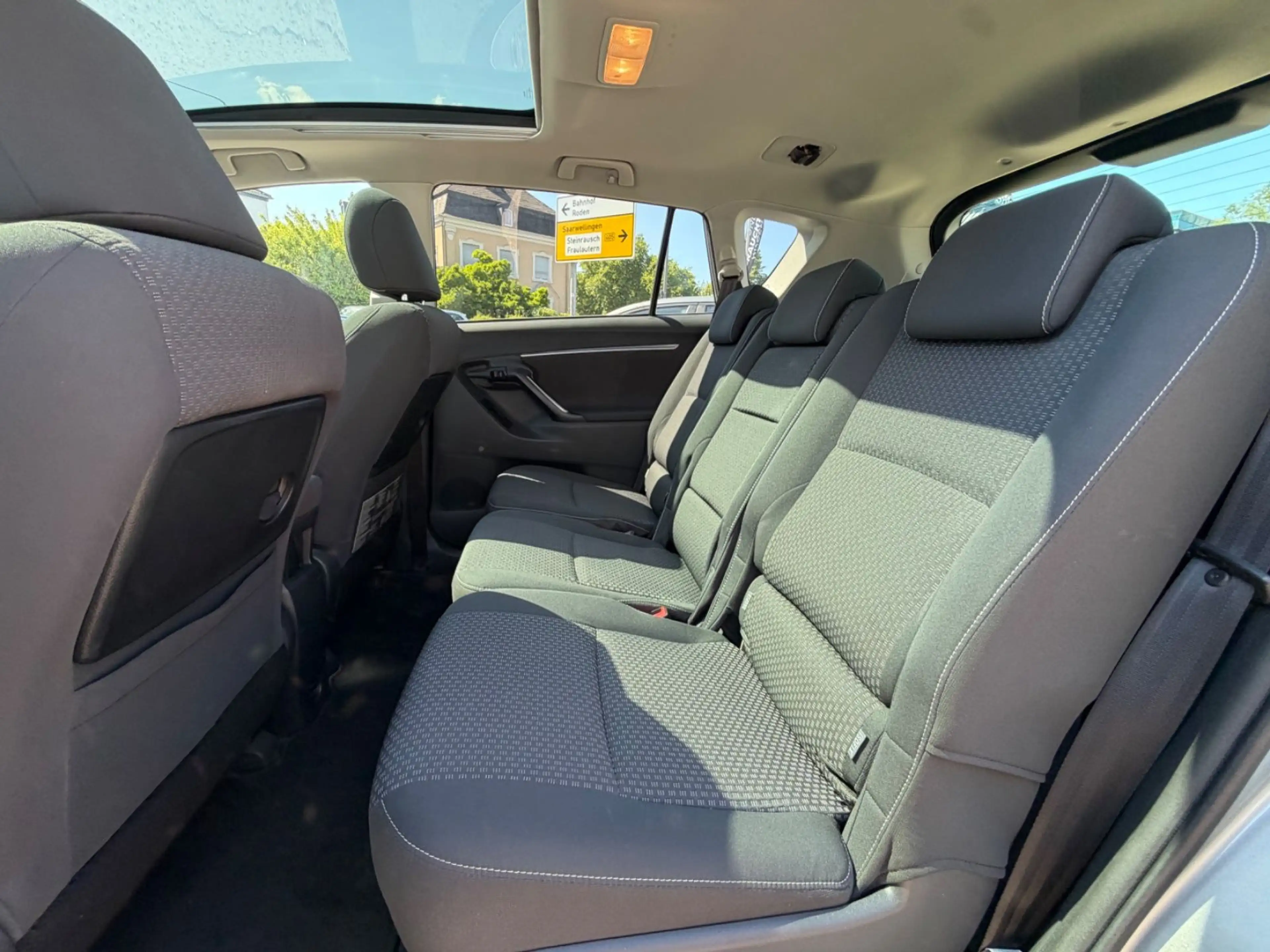 Toyota Verso Executive/Panoramdach/Kamera/ — photo 14