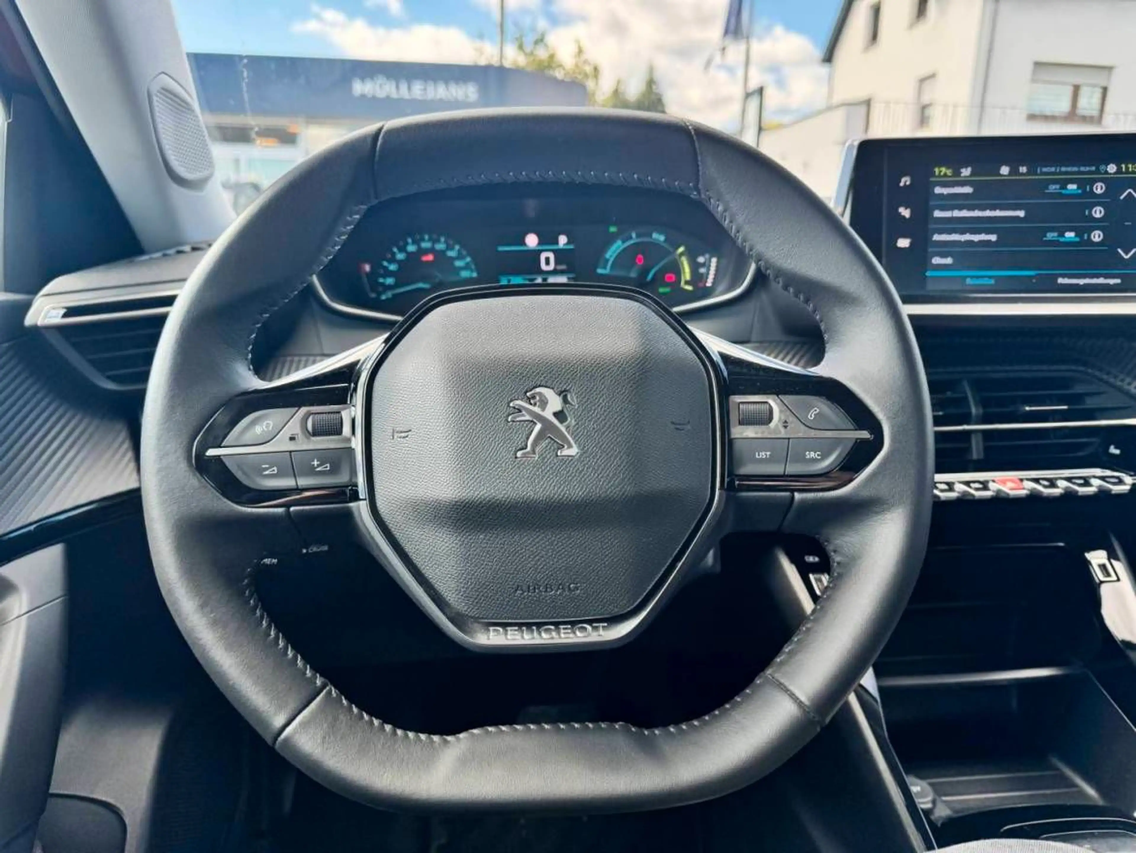 Peugeot e-2008 Active Elektromotor 136 — photo 9