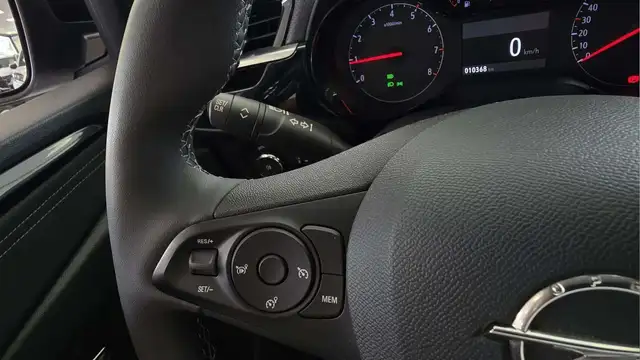 Opel Corsa view 13