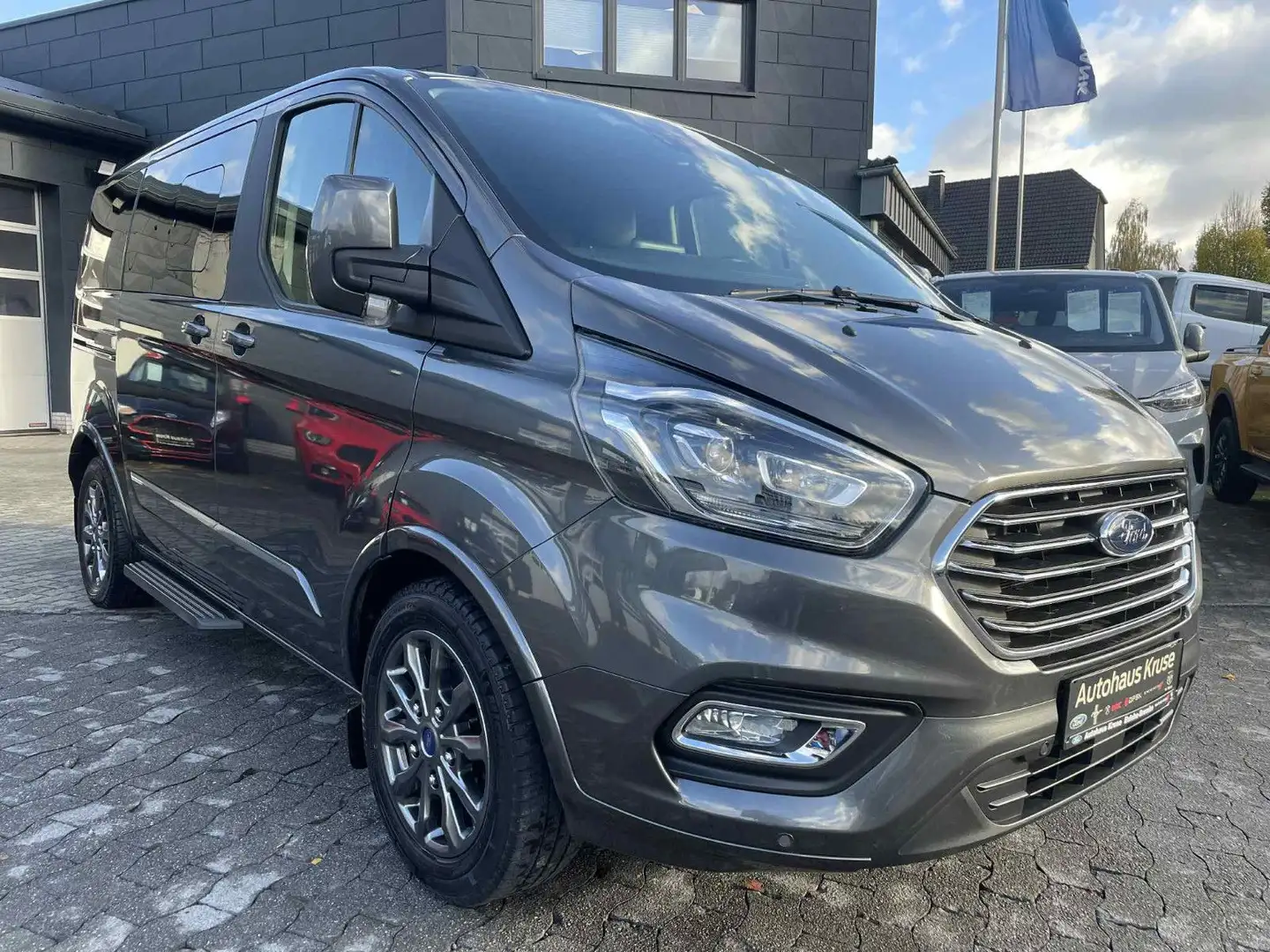 Ford Tourneo Custom Titanium X mit Standheizung Gris - 1