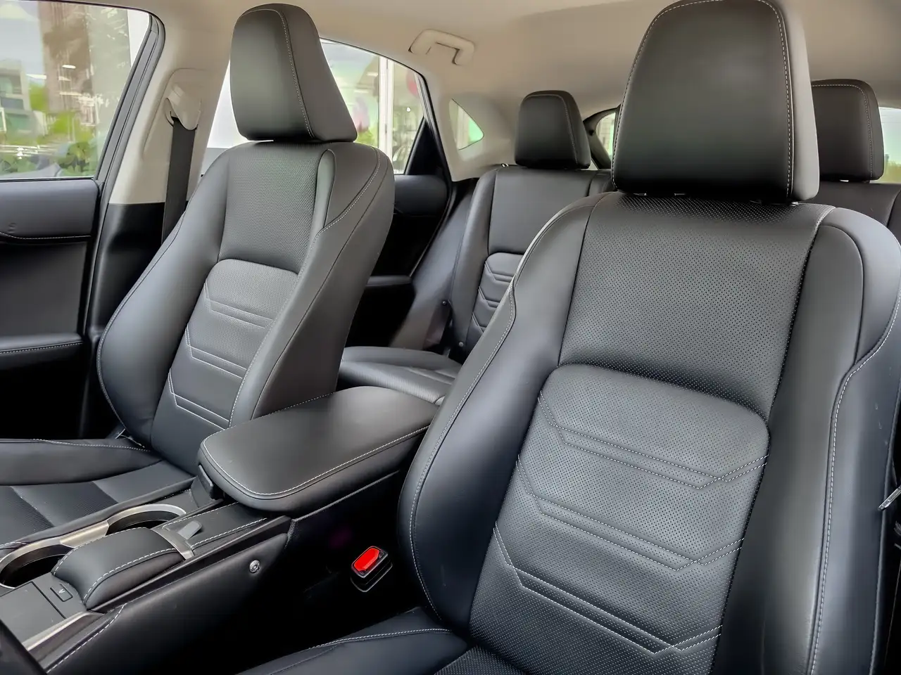 Lexus NX photo Lexus NX