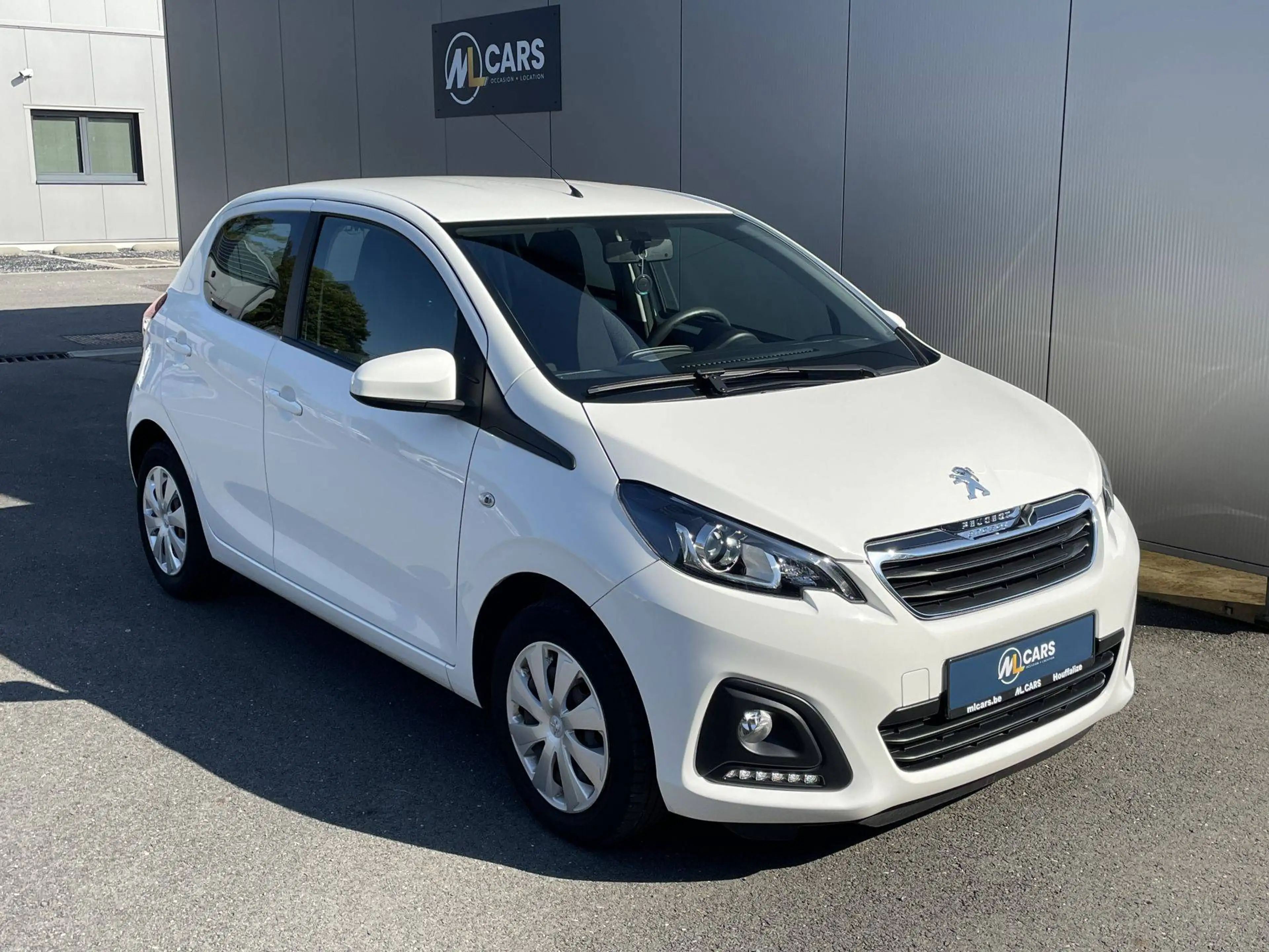 Peugeot 108 1.0 VTI ACTIVE — photo 3