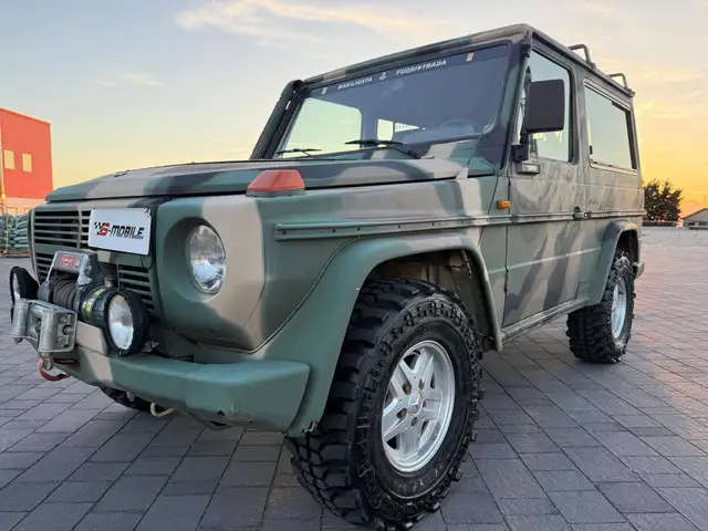 Mercedes-Benz G 240 GD 240