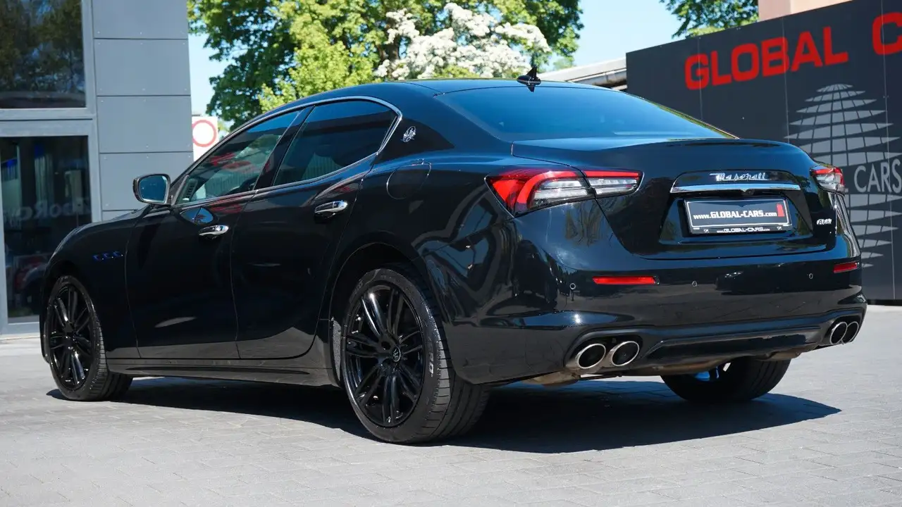 Maserati Ghibli 2022