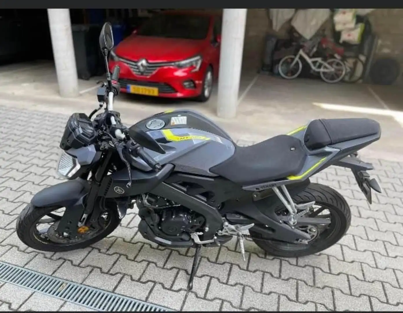 Yamaha MT-125 - 1