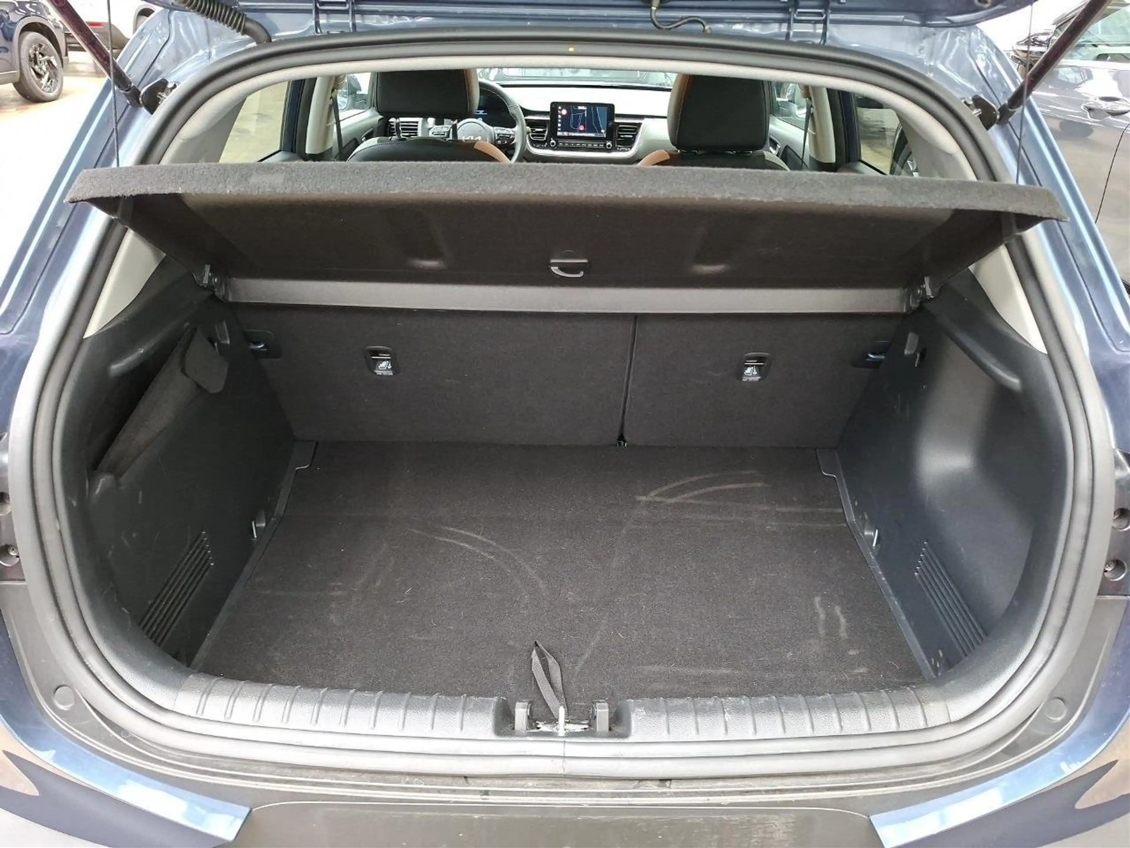 Kia Stonic 1.0 T-GDI Spirit DCT Technologie Paket — photo 9