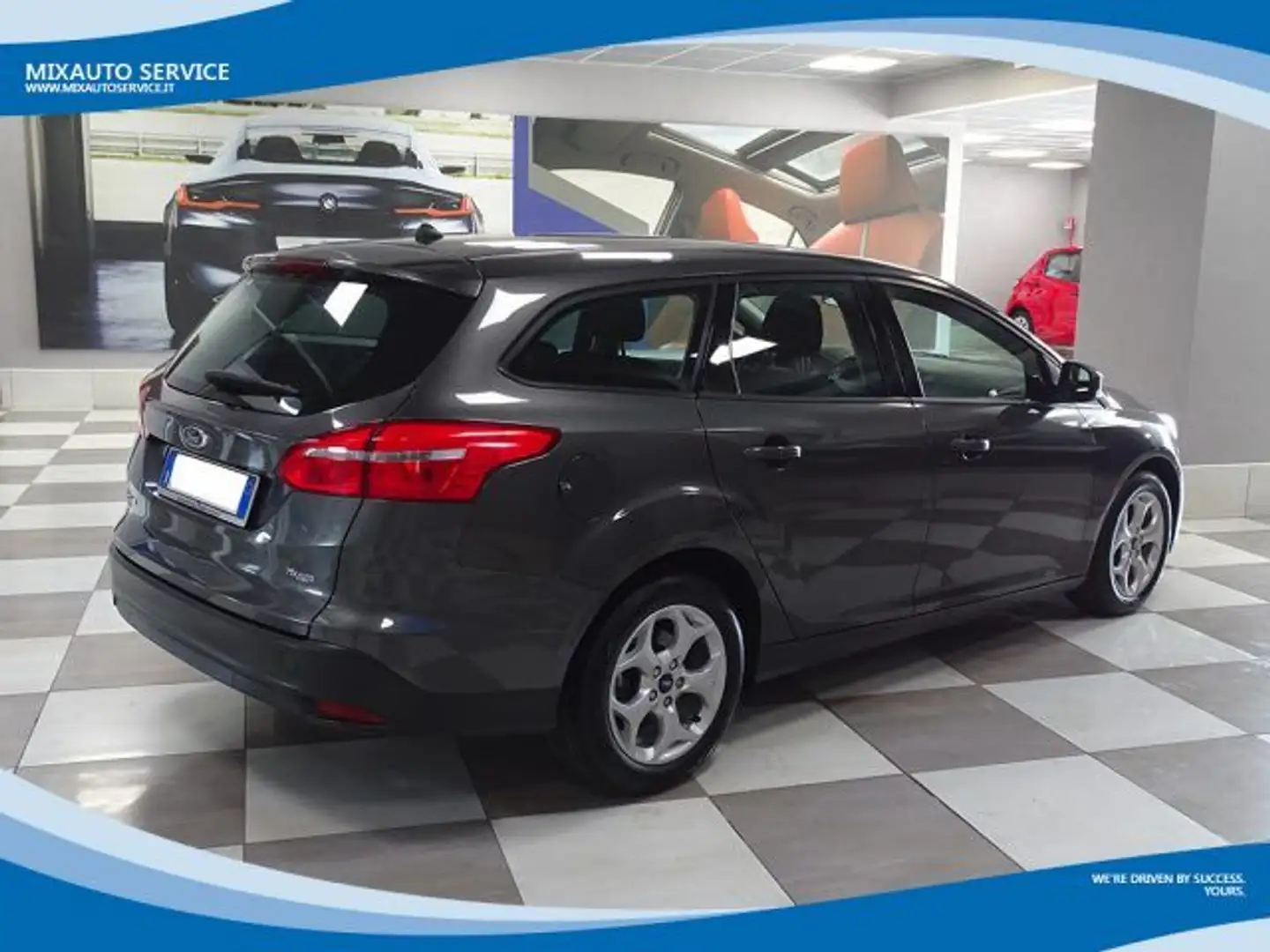 Ford Focus Station Wagon 1.5 TDCI 120cv Plus EU6B Grigio - 2