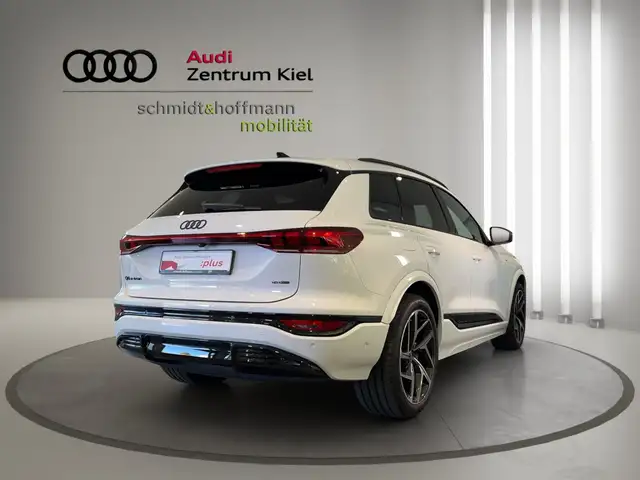 Audi Q6 E-Tron view 6