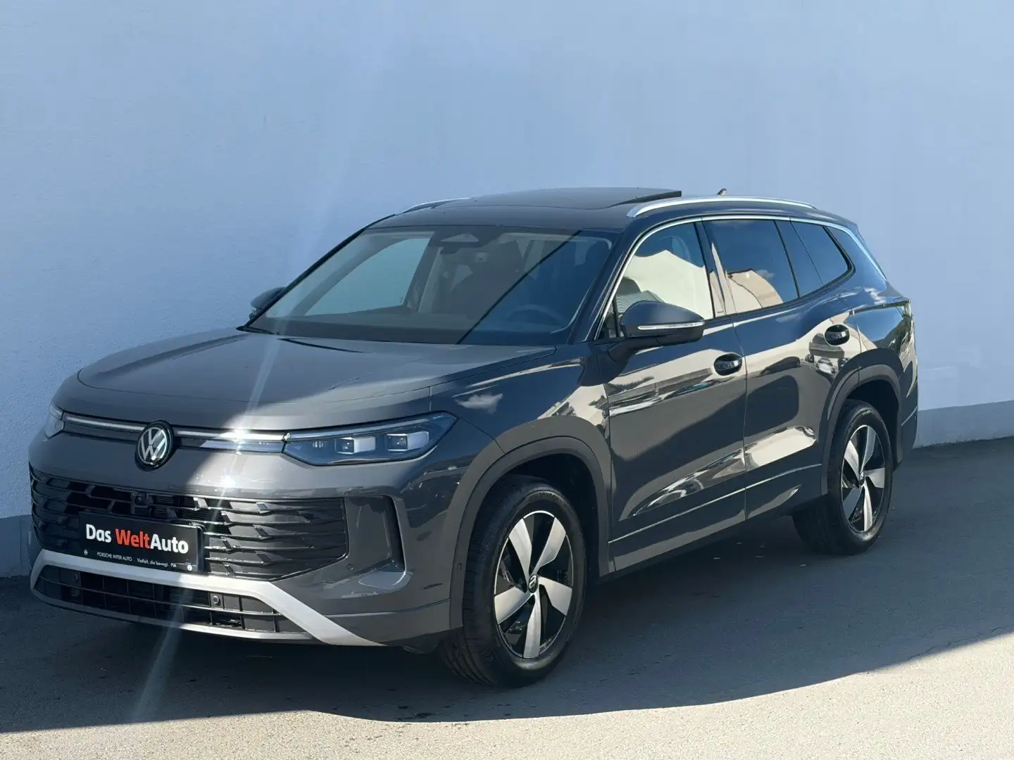 Volkswagen Tayron Friends eTSI DSG Grau - 2