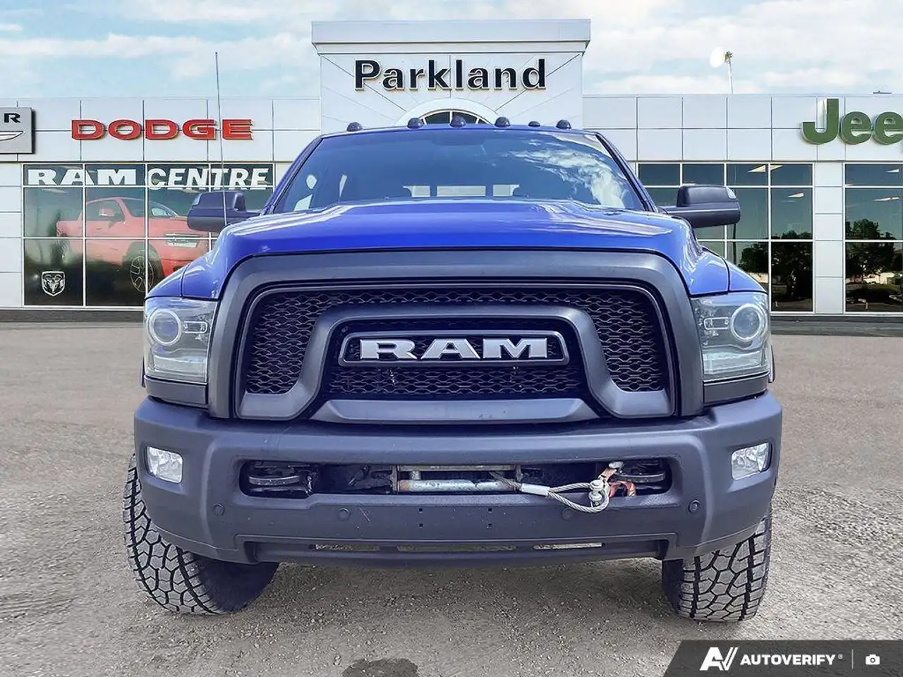 RAM 2500 снимка RAM 2500