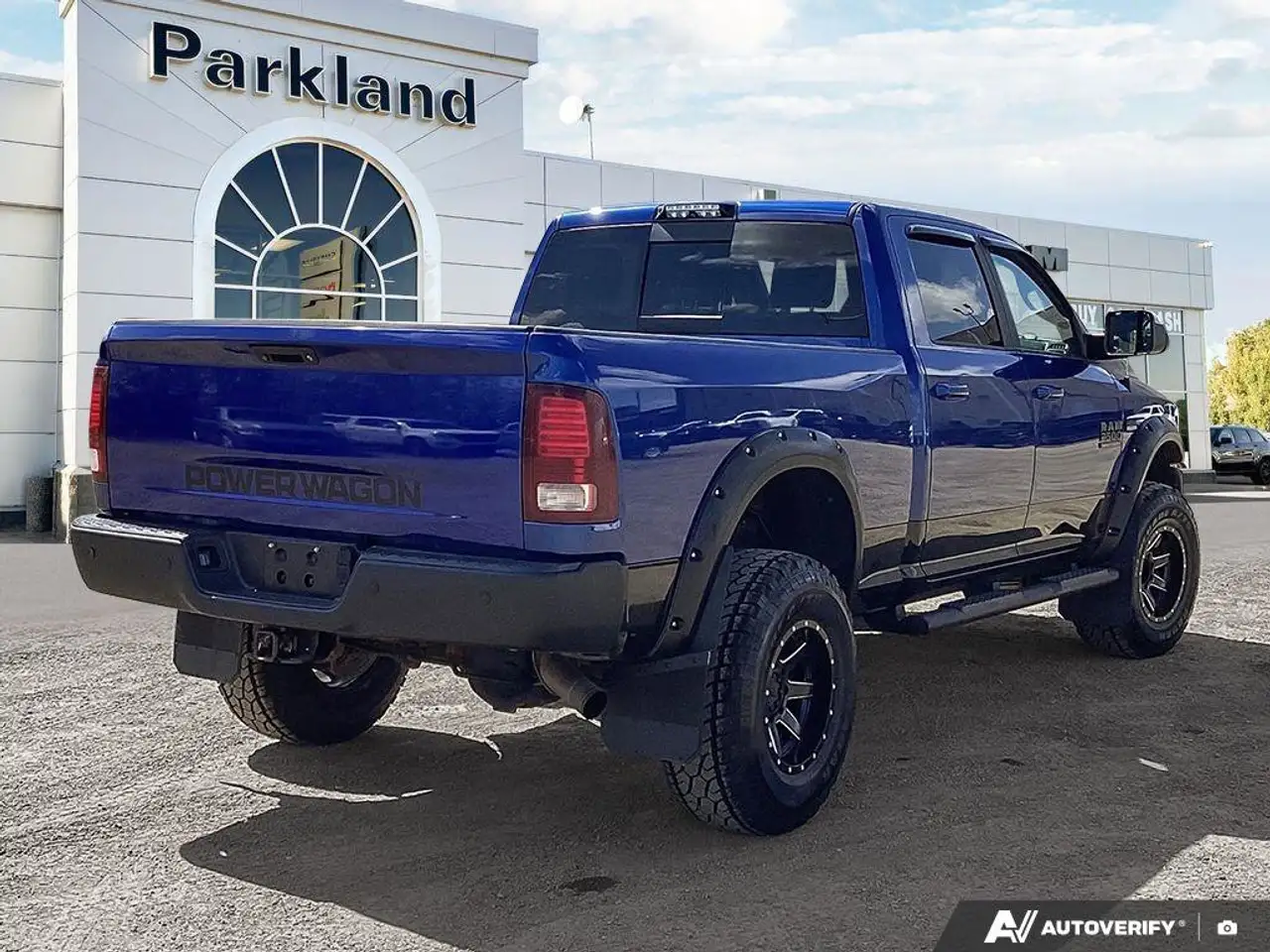 RAM 2500 снимка RAM 2500