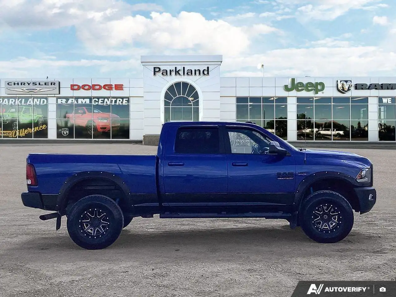 RAM 2500 снимка RAM 2500
