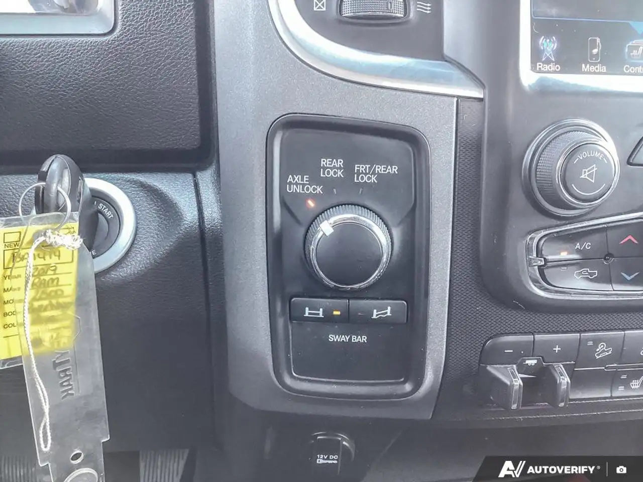 RAM 2500 снимка RAM 2500