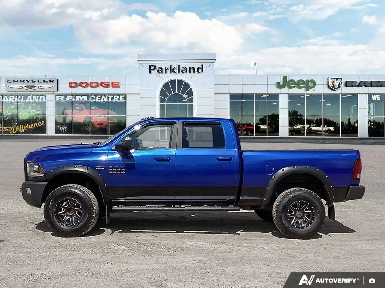 RAM 2500 снимка RAM 2500