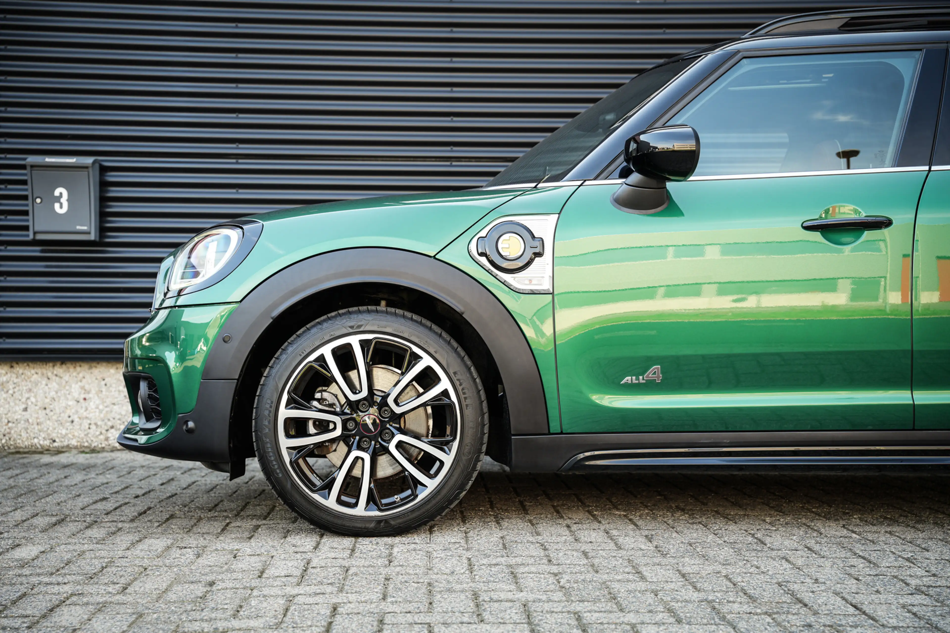 MINI Cooper SE Countryman 1.5 ALL4 John Cooper Works | ACC | CarPlay | Panor — photo 16