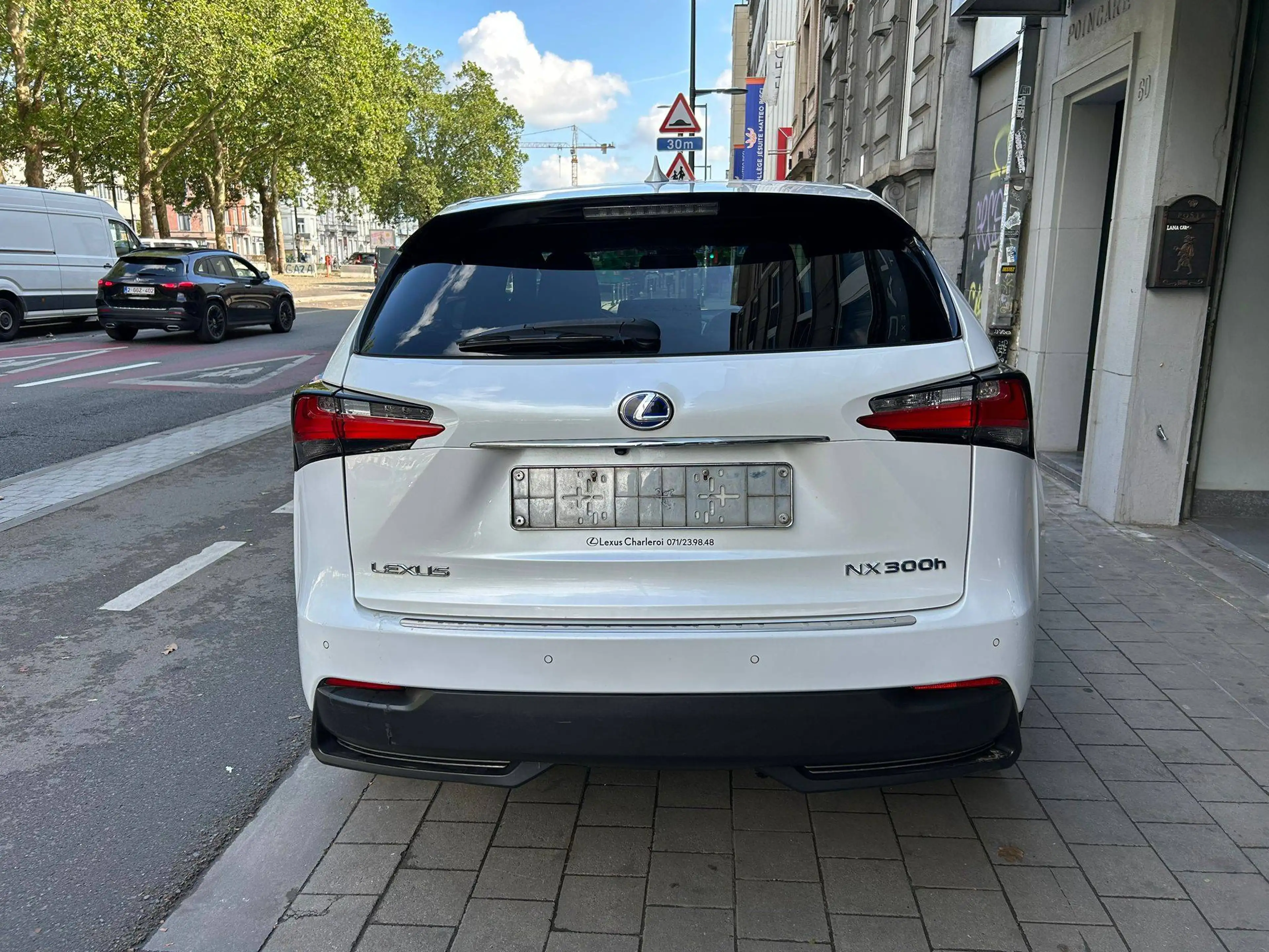 Lexus NX 300h NX 300h 2.5i AWD F Sport Line — photo 4