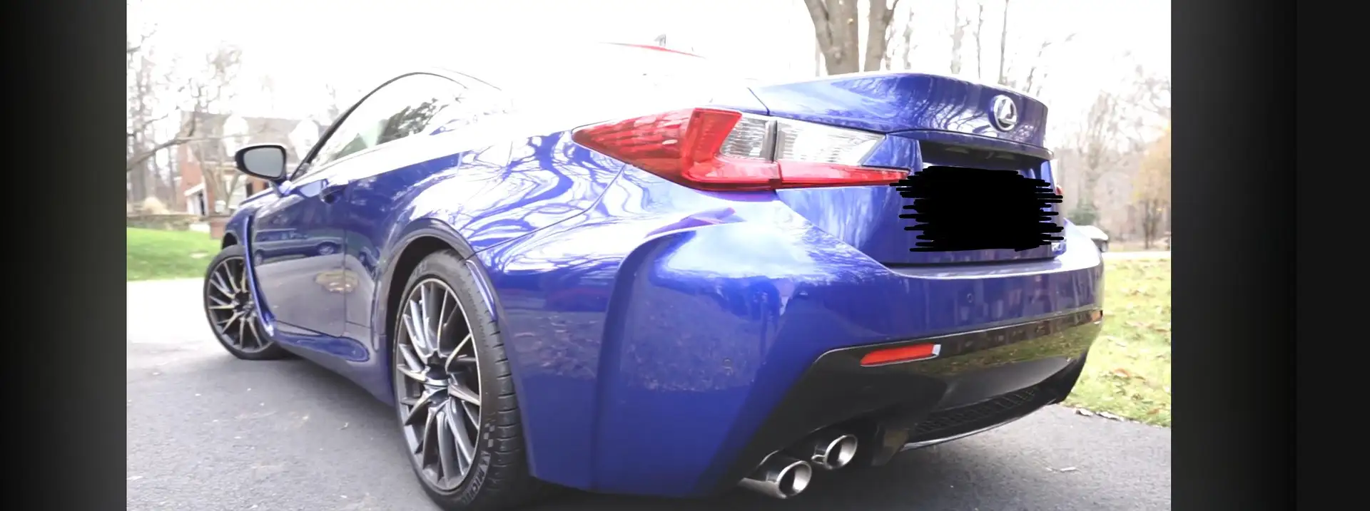 Lexus RC F RC F Pure Blau - 2