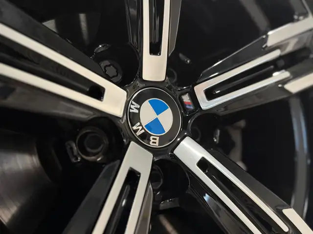 BMW M view 9