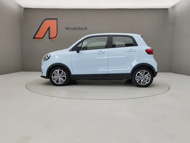 Leapmotor T03 view 4