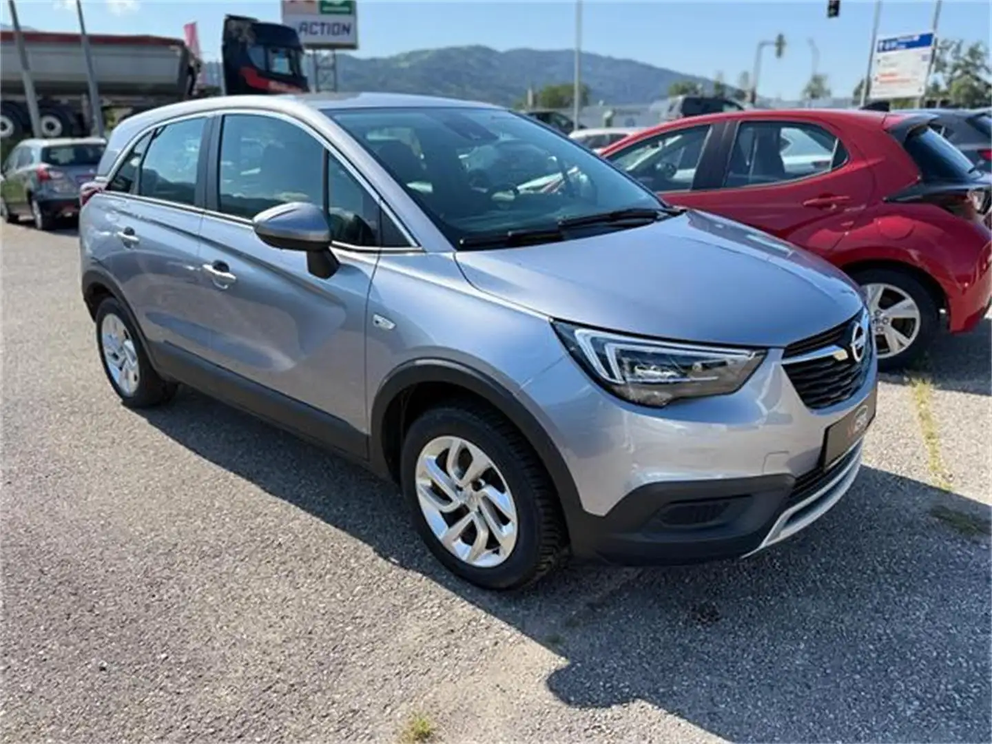 Opel Crossland X 1,5 CDTI BlueIn. Innovation Start/Stop Grijs - 2