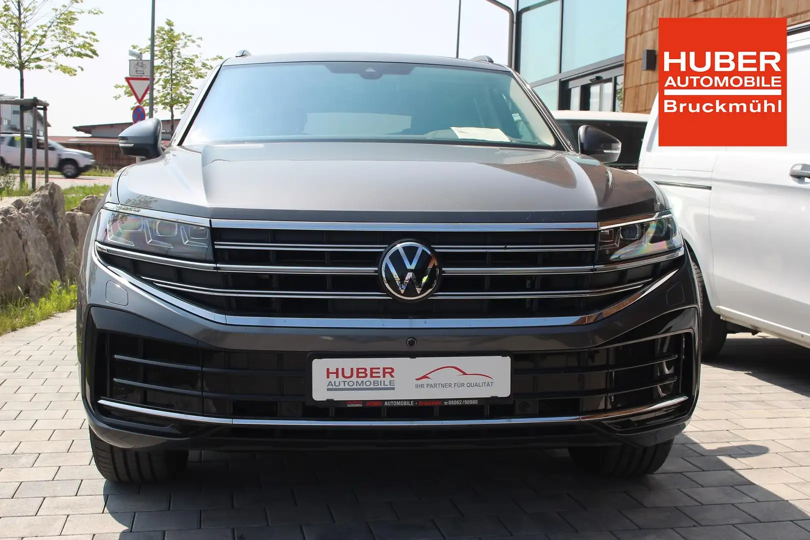 Volkswagen Touareg 3.0 V6 TDI ELEGANCE ALLRAD/AHK/MATRIX/SCHIEBED ... - 2