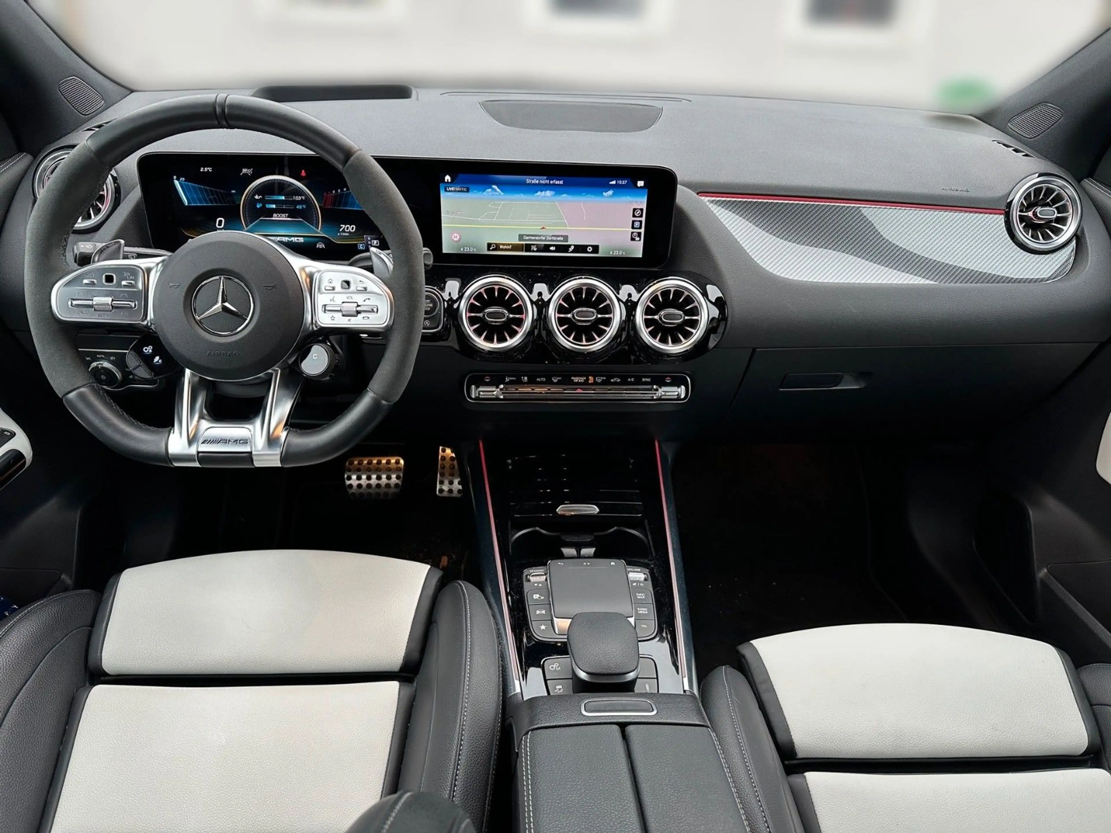 Mercedes-Benz GLA 35 AMG AMG GLA 35 4Matic AMG Speedsh. DCT8G  SR+WR Pano — photo 11