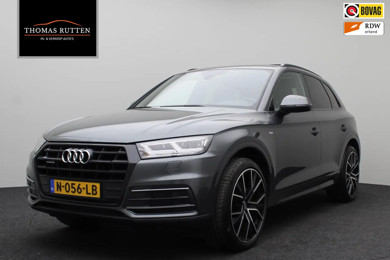 Audi Q5 2.0 TFSI quattro Sport S Line Black Edition Airco Grijs - 1