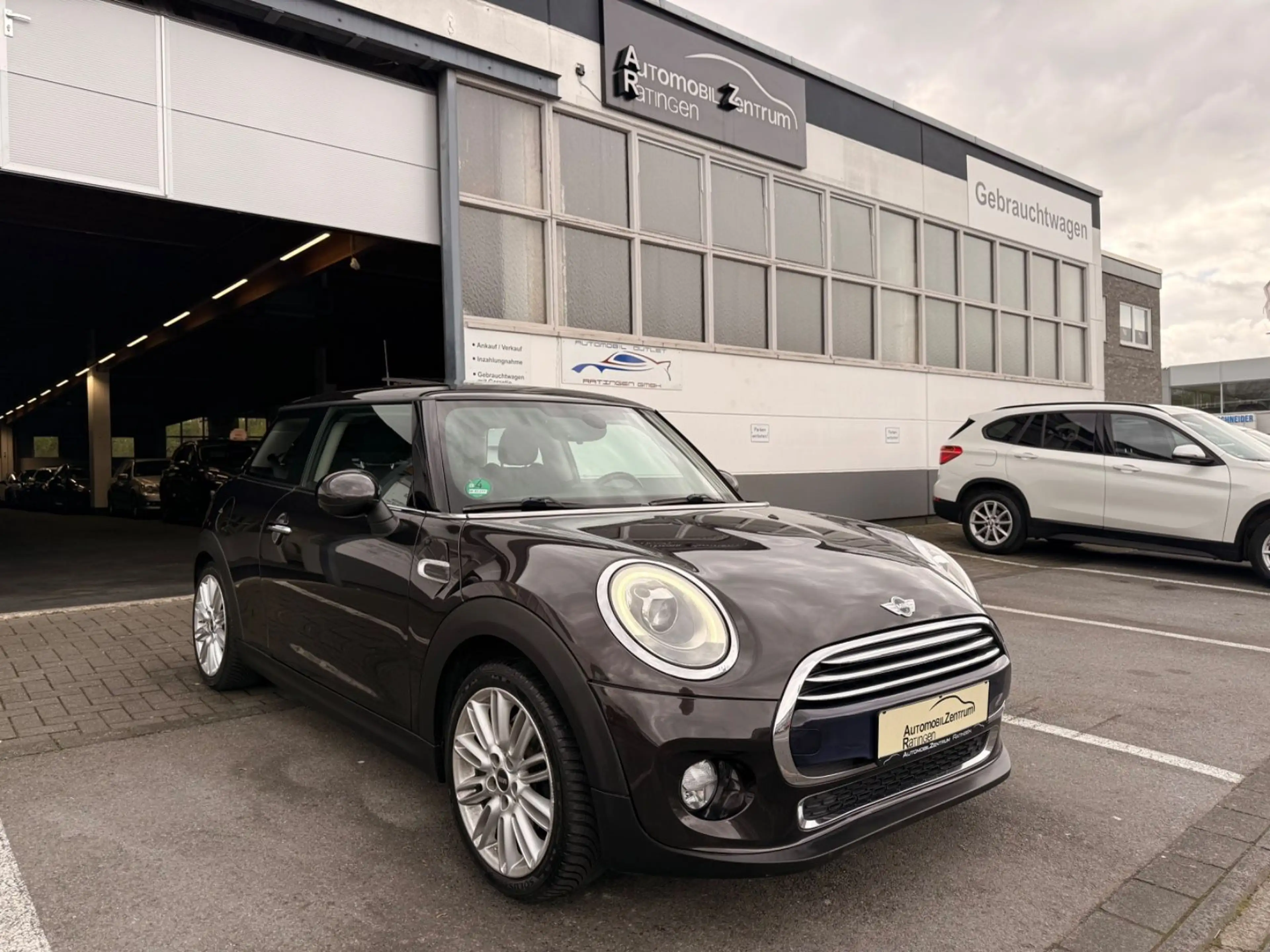 MINI Cooper D 2.HD*PANO*LED*NAVI*LEDER*TOP