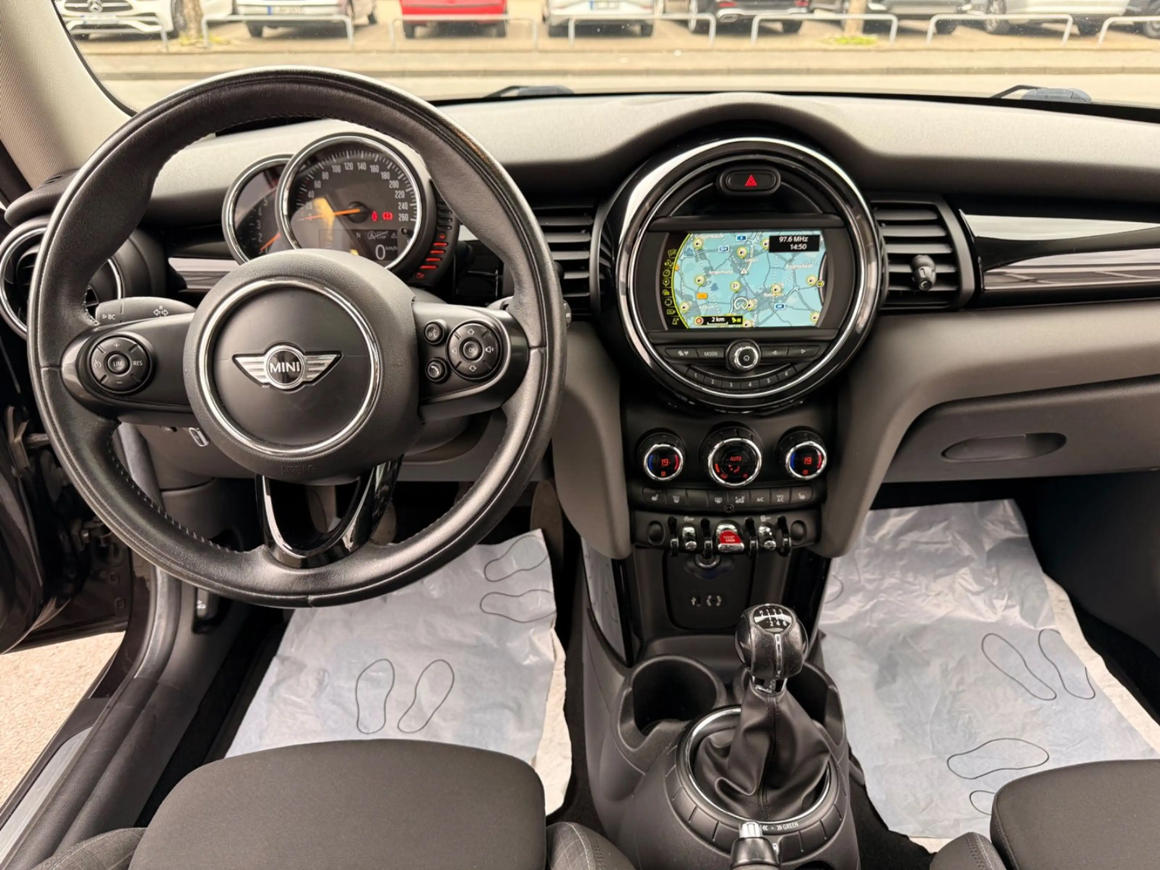 MINI Cooper D 2.HD*PANO*LED*NAVI*LEDER*TOP — photo 13