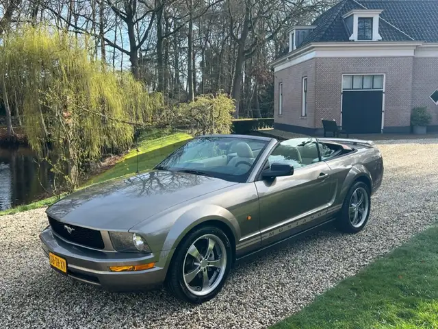 Ford 4.0 V6 Cabriolet HANDBAK Lage km-stand #UNIEK