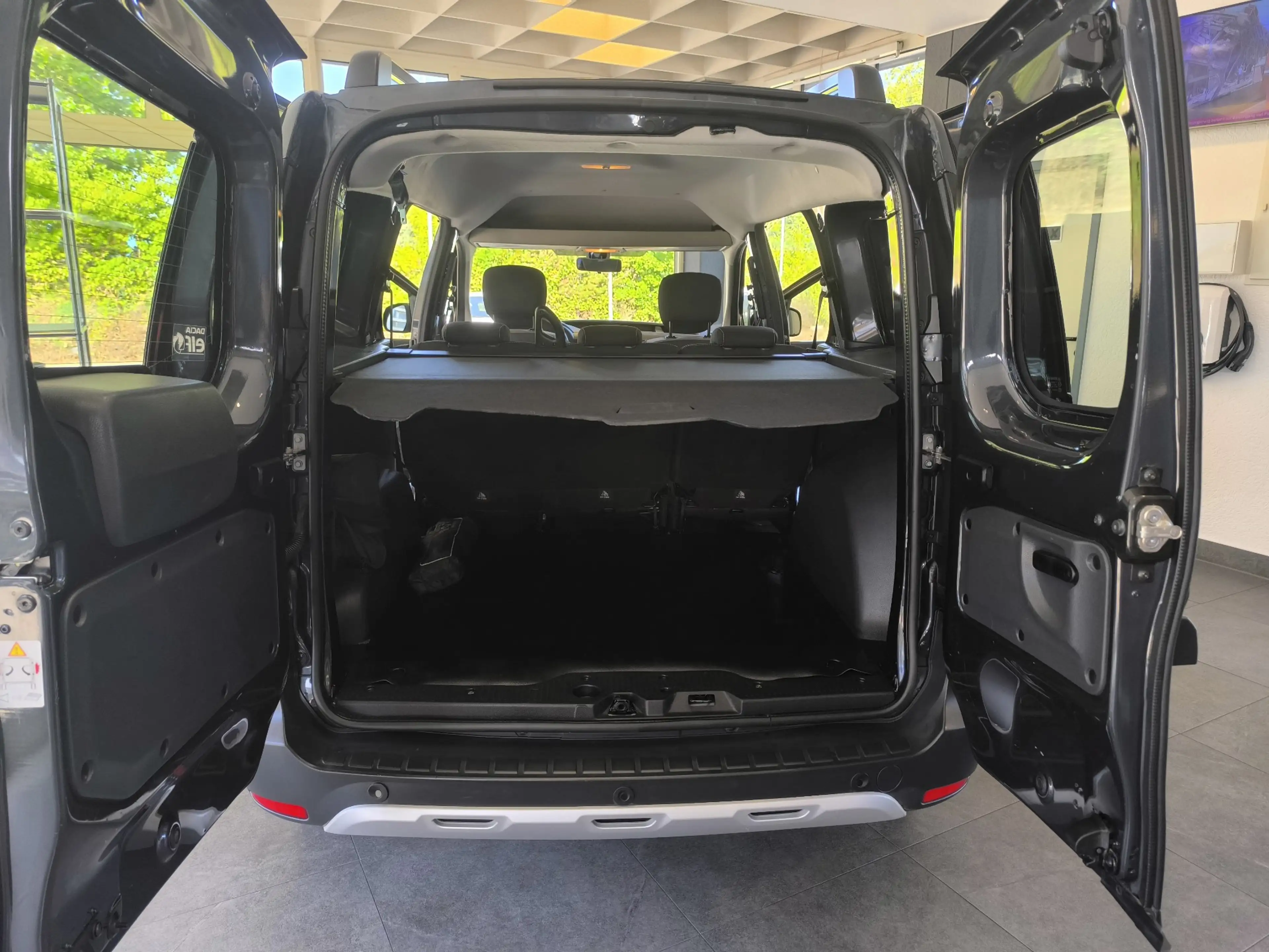 Dacia Dokker Stepway.-Navig.-Sitzheizung.-PDC.-Bluet.-Tempomat — photo 9