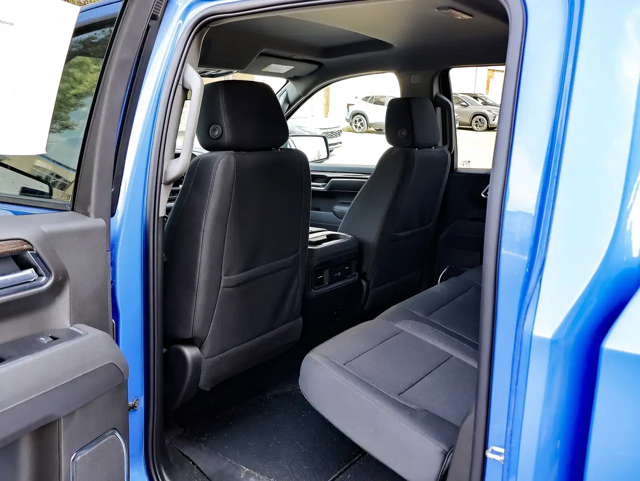 Chevrolet Silverado 1500 снимка Chevrolet Silverado 1500