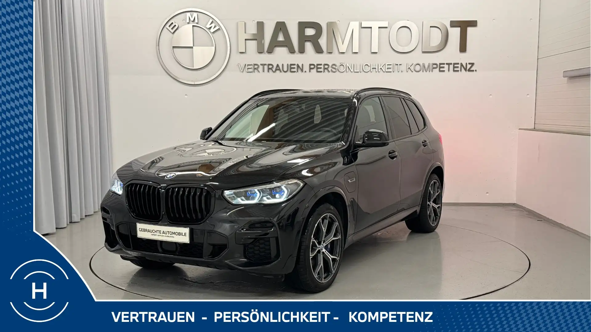BMW X5 xDrive45e *M-Sportpaket* Schwarz - 1