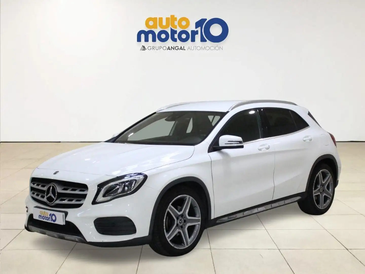 Mercedes-Benz GLA 200 d - 1