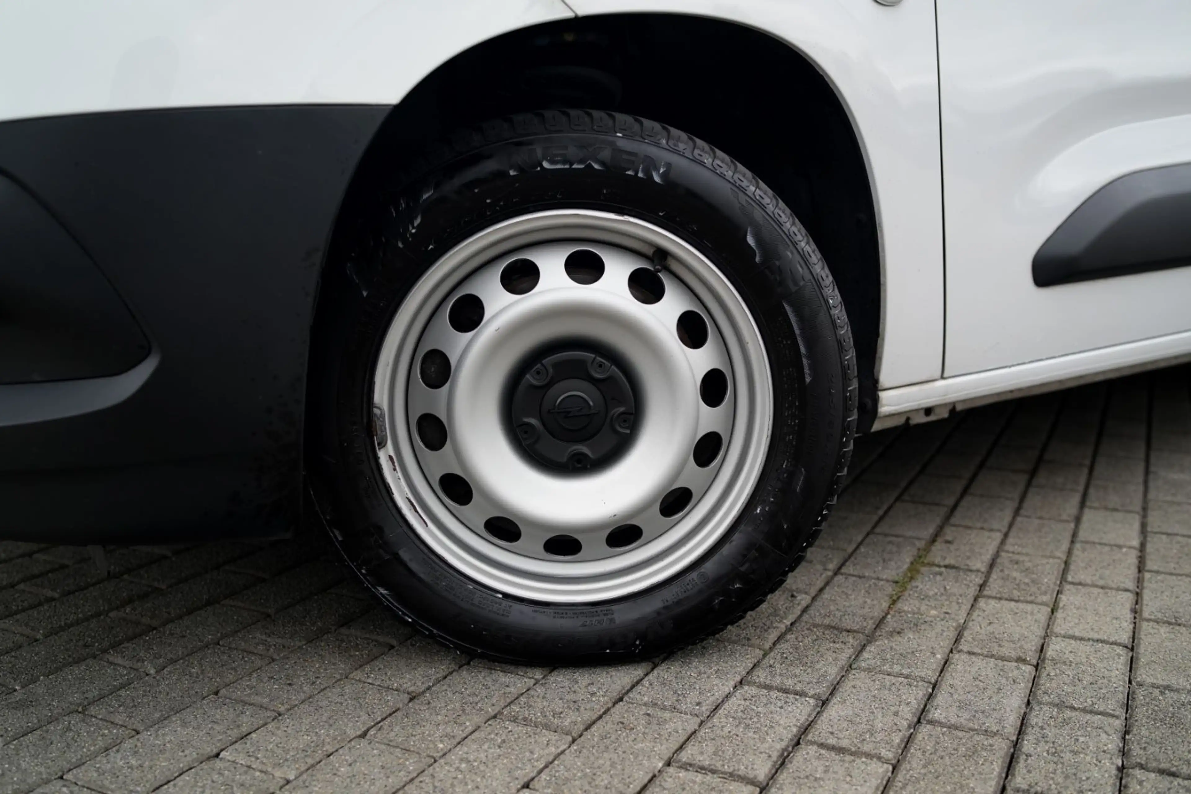 Opel Combo E Cargo erhöhte Nutzlast XL Tempomat PDC — photo 7