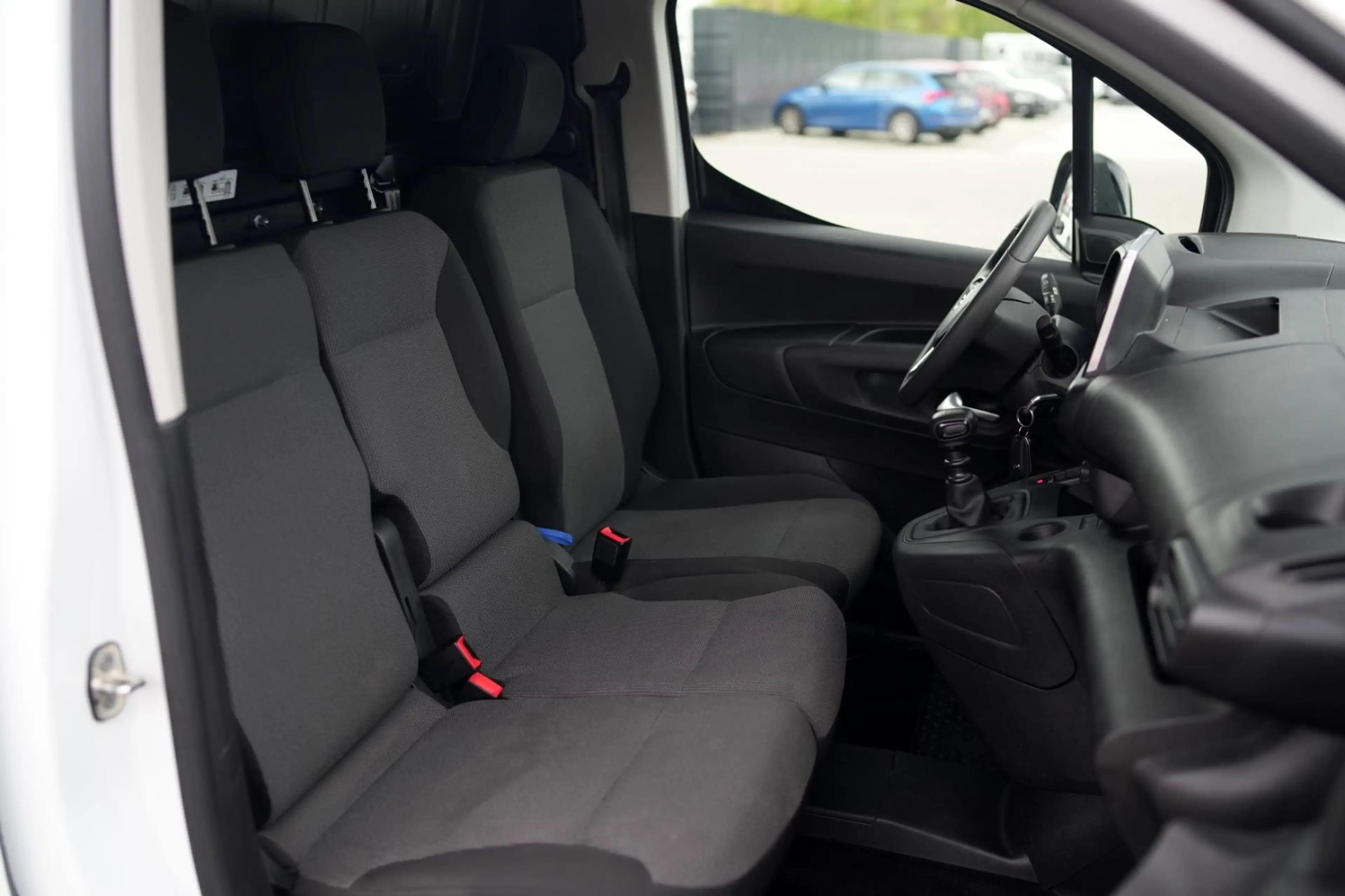 Opel Combo E Cargo erhöhte Nutzlast XL Tempomat PDC — photo 11