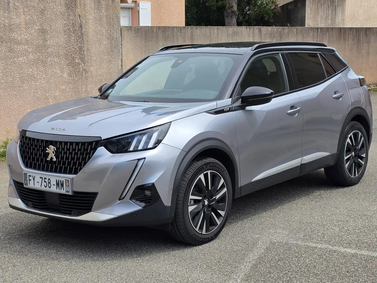 Peugeot 2008 2008 — photo 2
