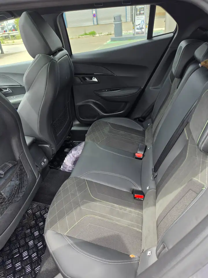 Peugeot 2008 2008 — photo 4