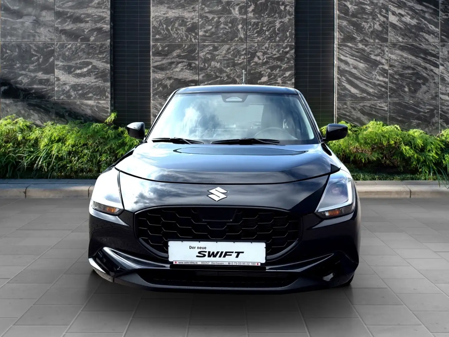 Suzuki Swift 1.2 Dualjet Hybrid - Club Schwarz - 2