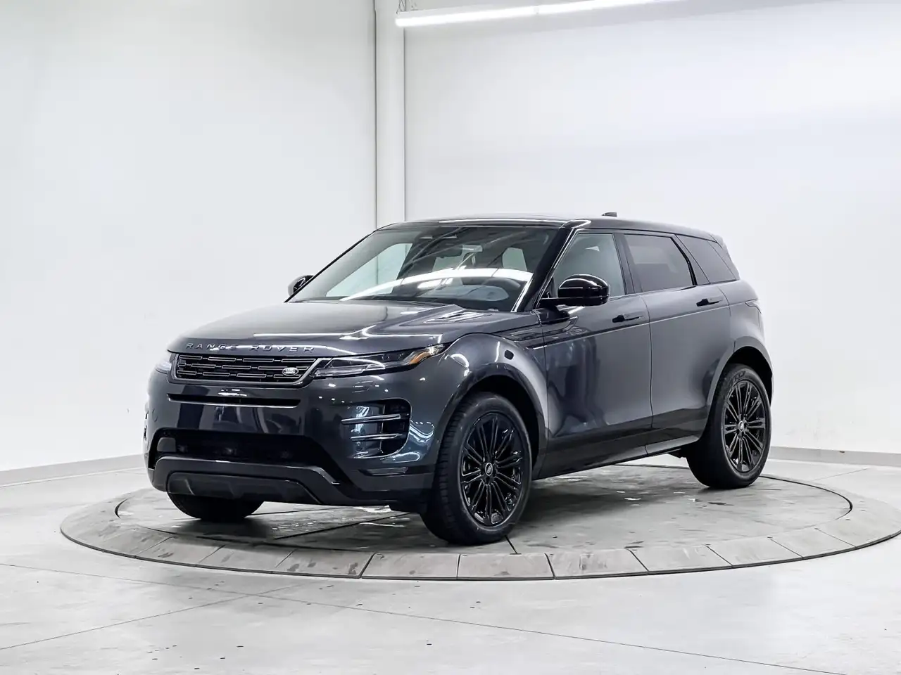 2026 Land Rover Range Rover Evoque