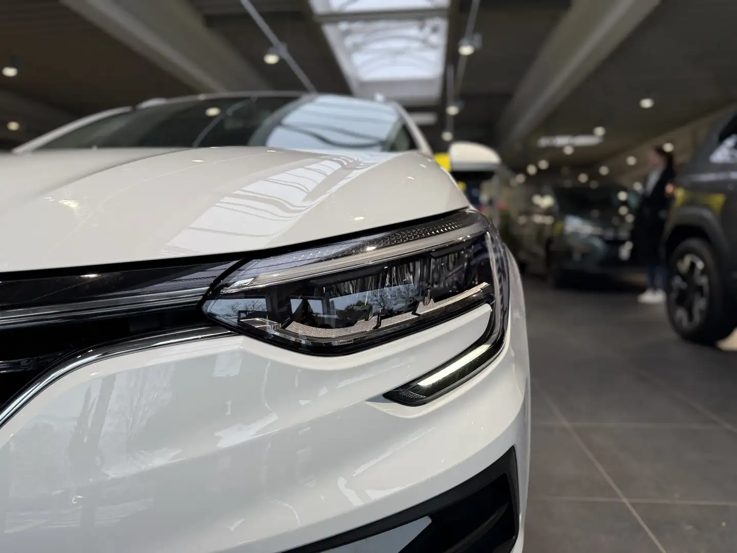 Renault Megane Grandtour ZEN TCe 115 PS Blanco - 2