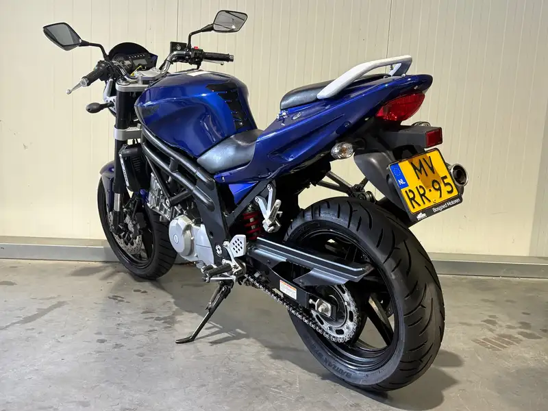 Hyosung GT 650 - foto 4