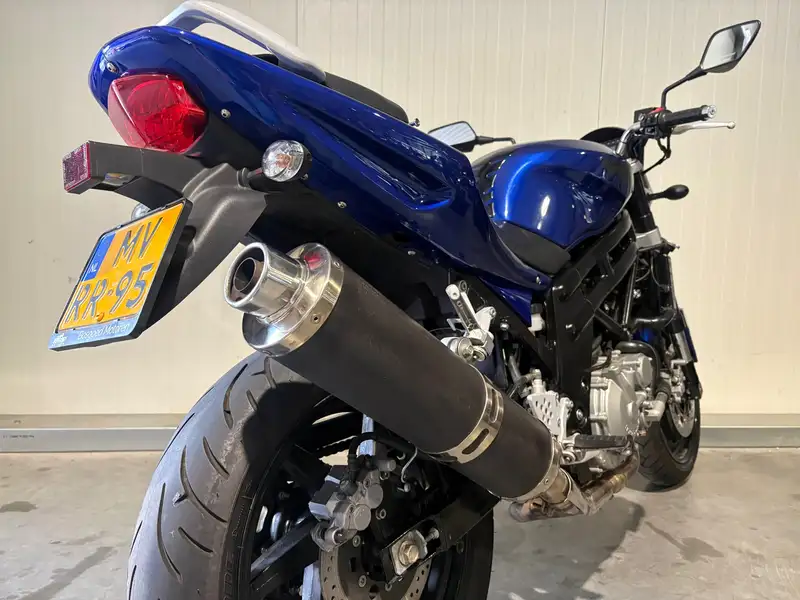 Hyosung GT 650 - foto 7