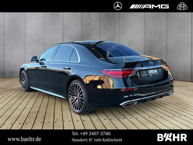 Mercedes-Benz S Class view 3