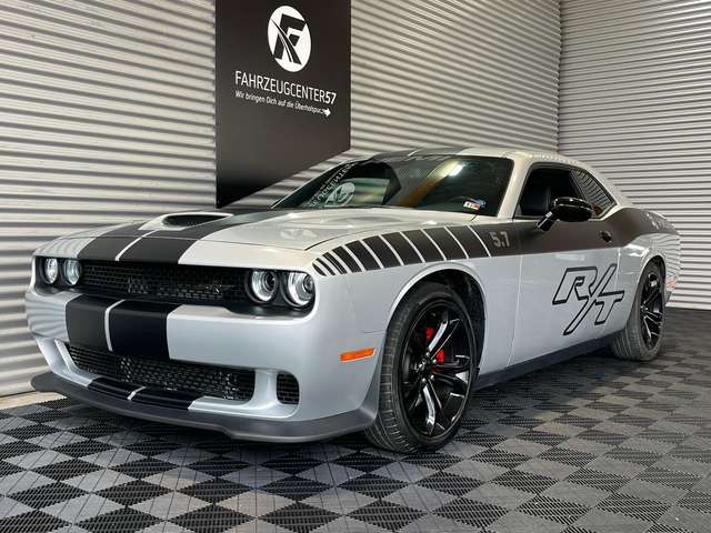 Dodge Challenger R/T HEMI 5.7L/CARPLAY/RÜCKFAHRKAMERA