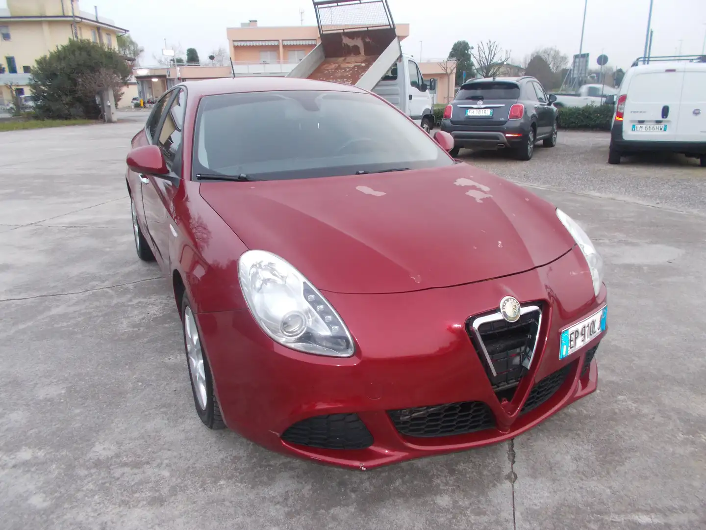 Alfa Romeo Giulietta 1.6 jtdm(2) Progression Rouge - 2