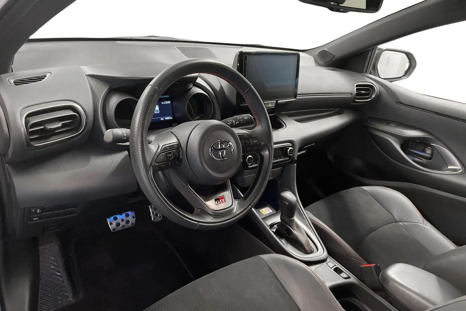 Toyota Yaris 1.5 VVT-i Hybrid GR Sport e-CVT - incl 2 jaar KARE Білий - 2