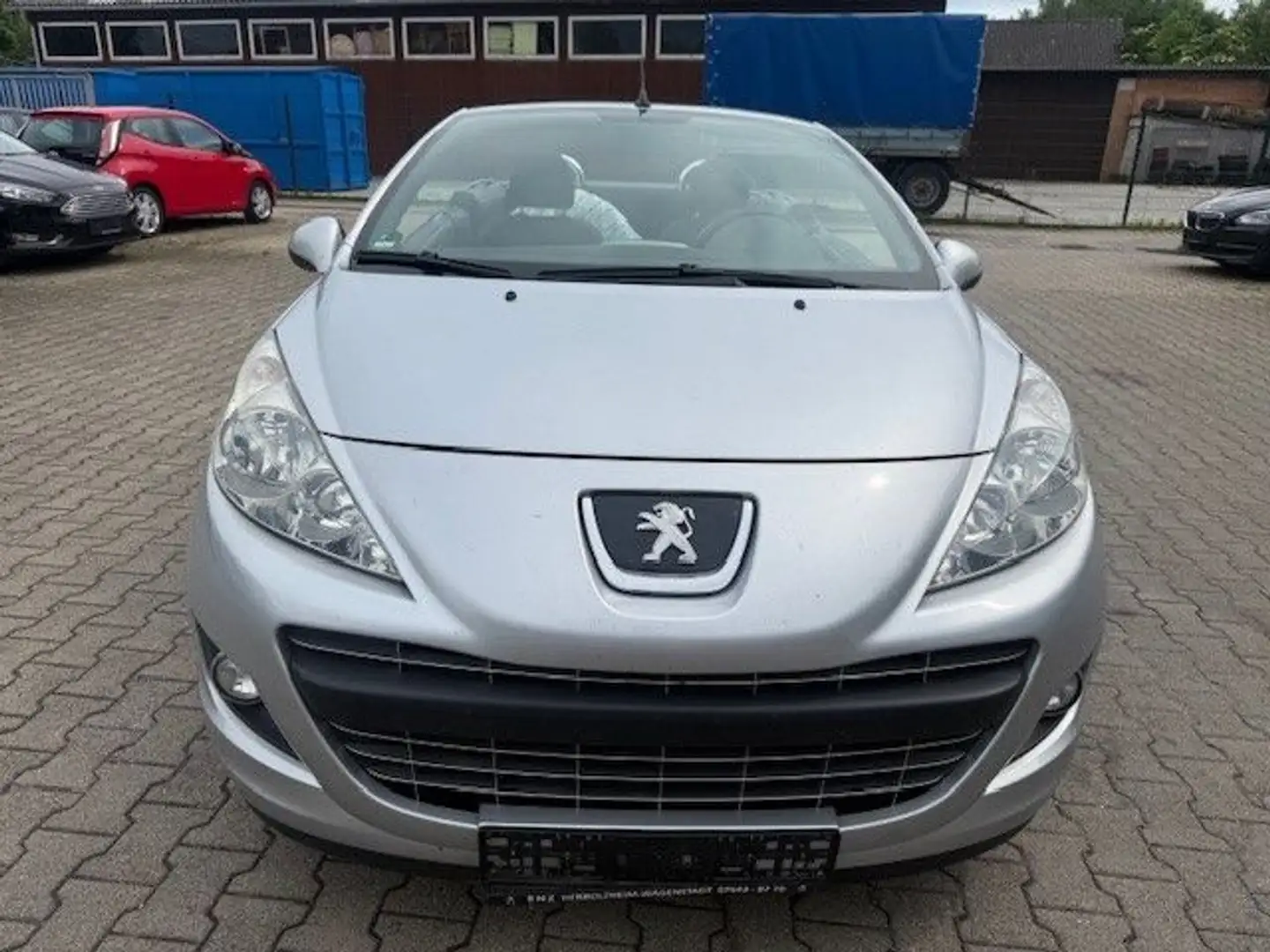 Peugeot 207 CC Cabrio Active 8Fach SHeft gepflegt Tüv Neu Grey - 2