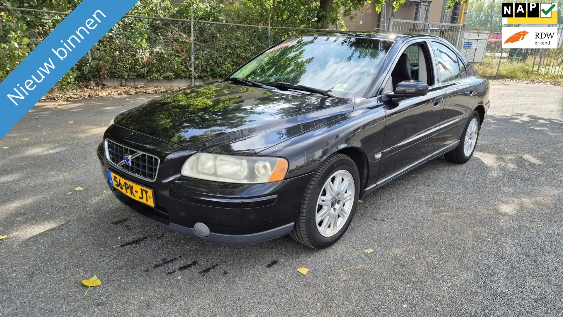 Volvo S60 2.4 Edition AUTO HEEFT MOTOR PROBLEEM ZO WEG PRIJS Fekete - 1