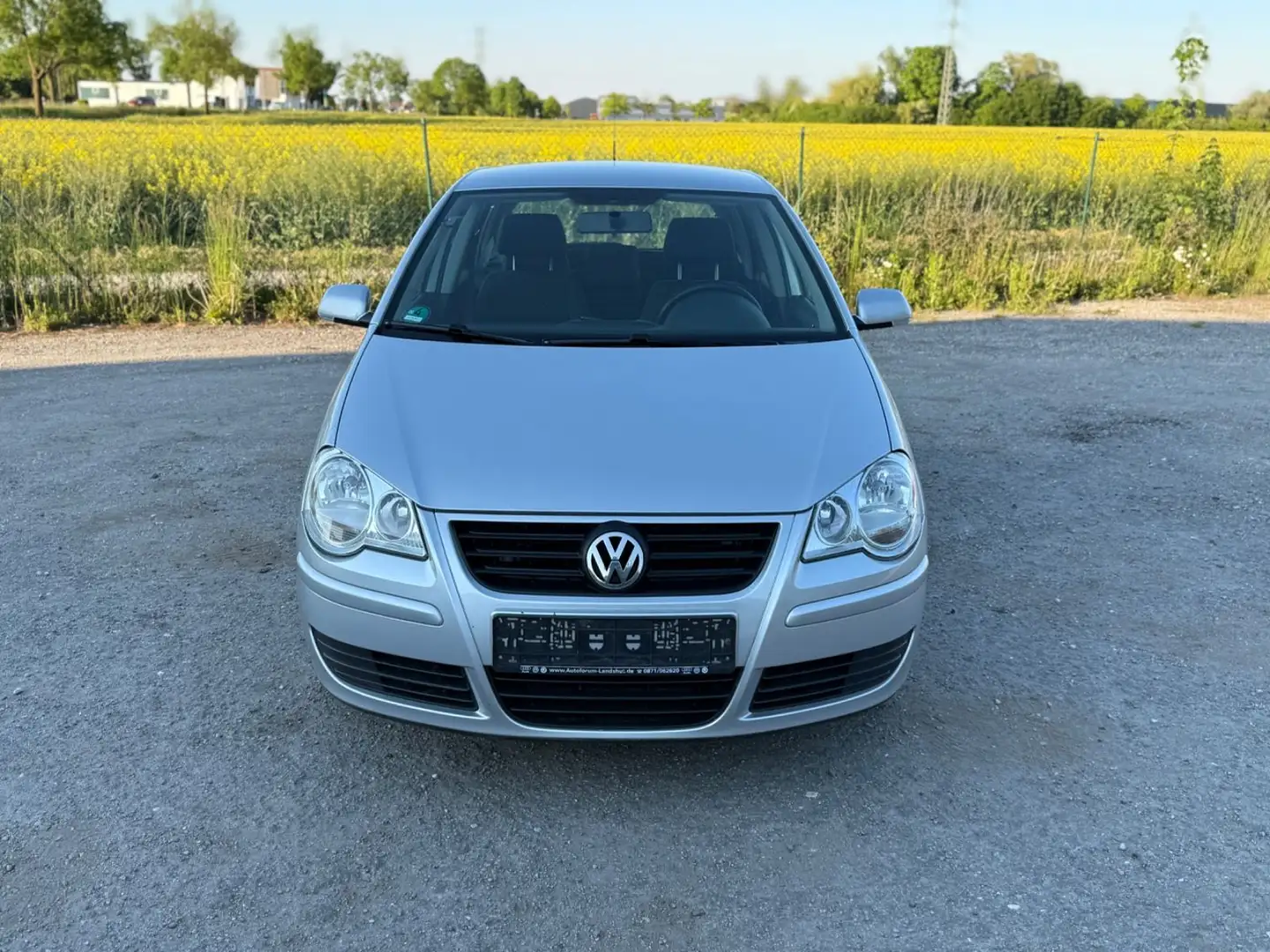 Volkswagen Polo IV 1.4 80PS  Comfortline / Klima / 5-Türen Silber - 2